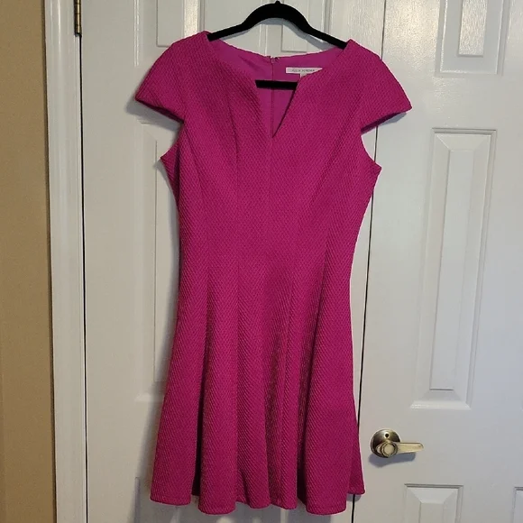 julia jordan | Dresses | Julia Jordan Pink Fit And Flare Vneck Mini Dress |  Poshmark